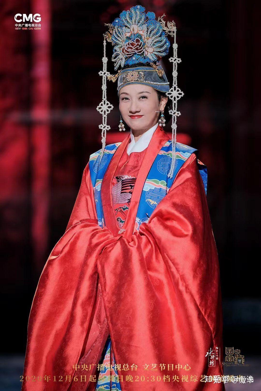 2021年春节联欢晚会的舞美和服装造型有哪些亮点和特色