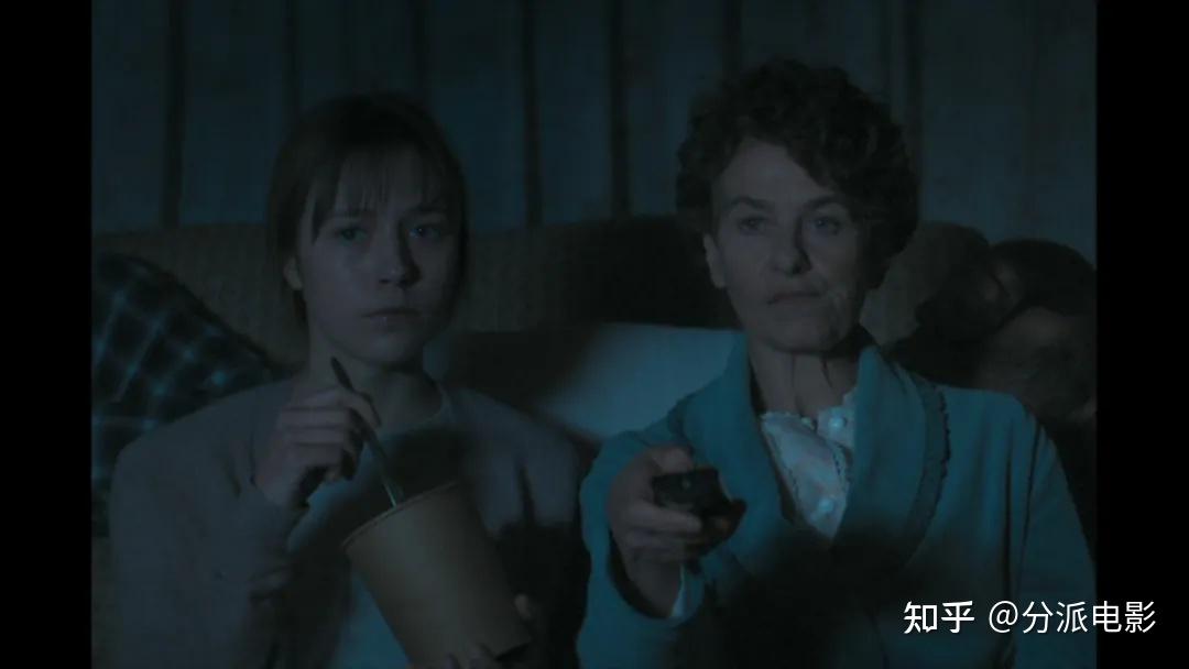 《女孩，你怎么了？》烂番茄100%，小语种爆款