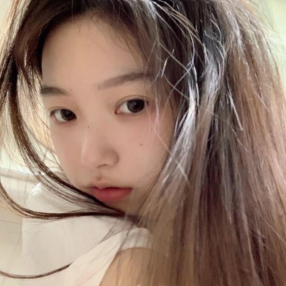 有没有那种很耐看而且让人觉得很温柔的女生头像? - 知乎