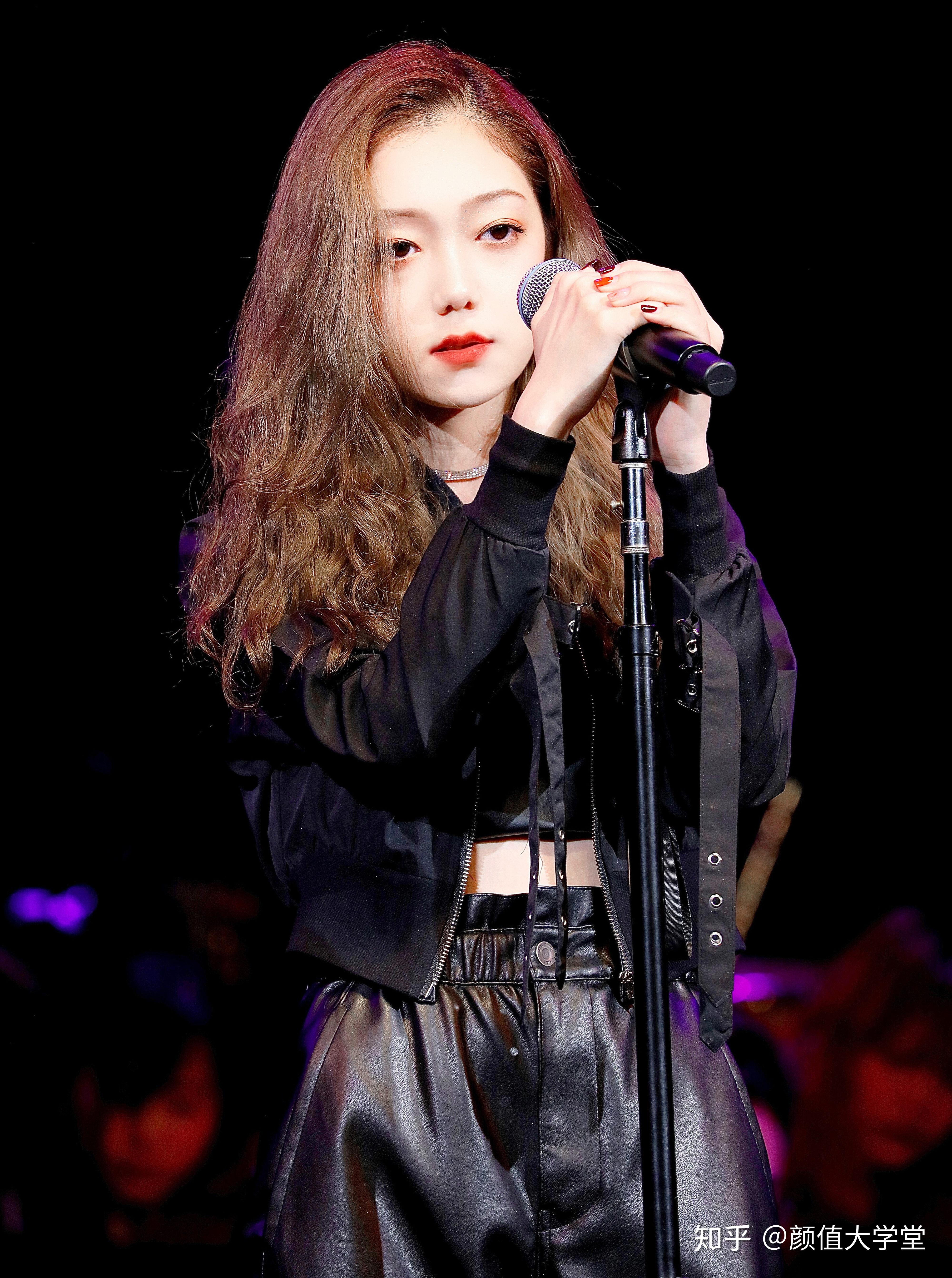 如何评价《创造营2020》希林娜依·高的颜值? - 知乎