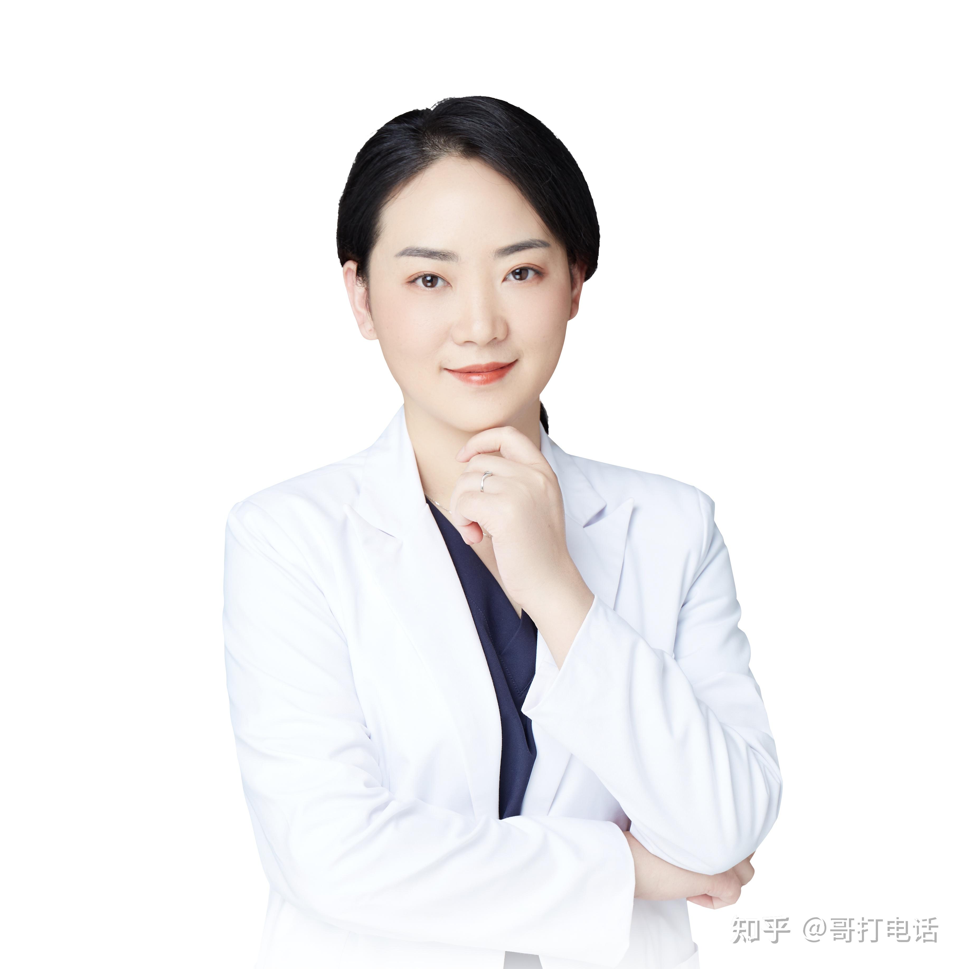 罗钧重庆微整形专家