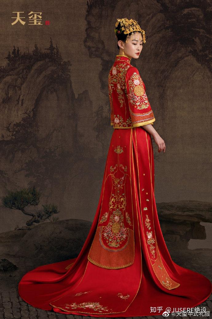 绝设天玺新中式秀禾礼服推荐