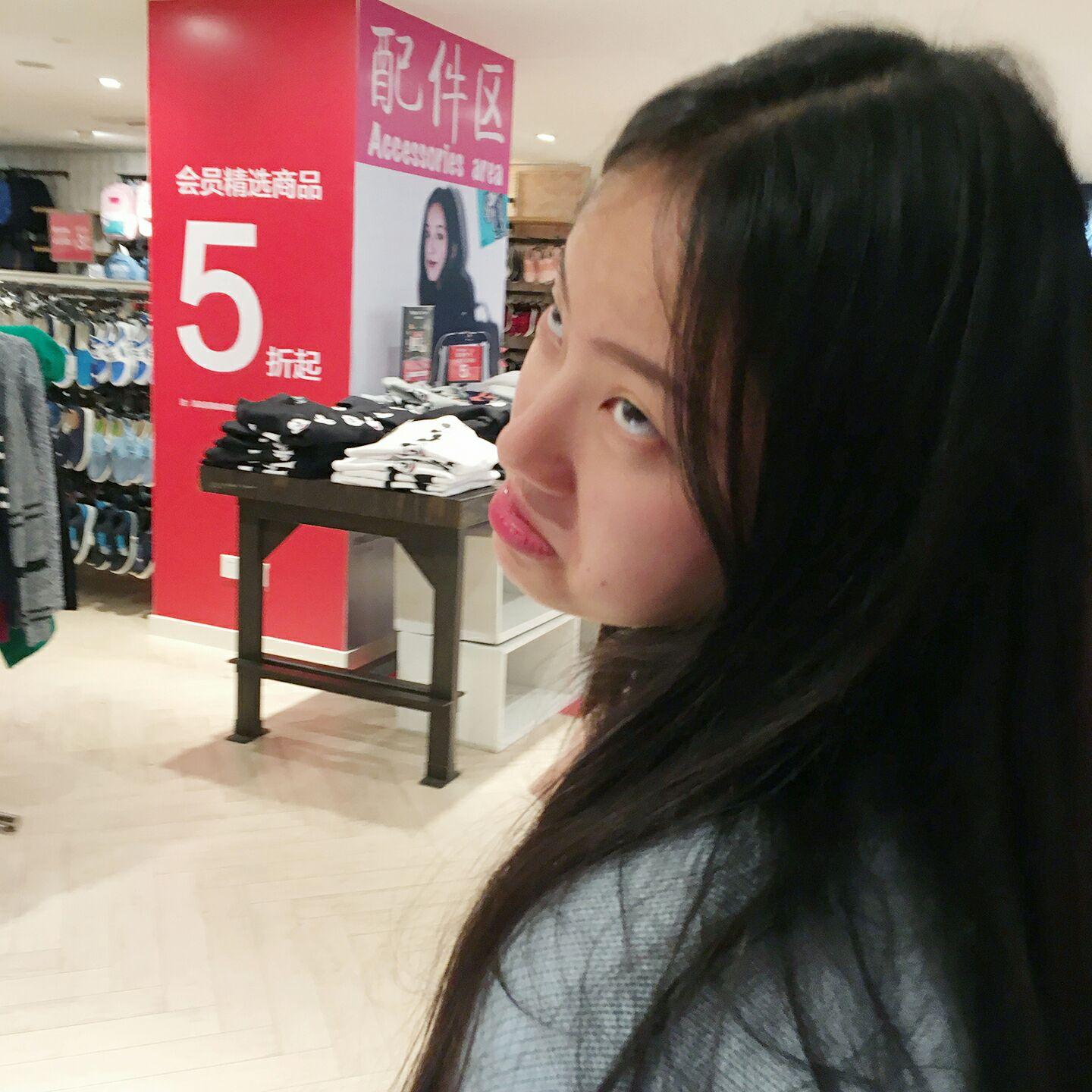 单眼皮怎么拍照好看? - 芒果干的回答