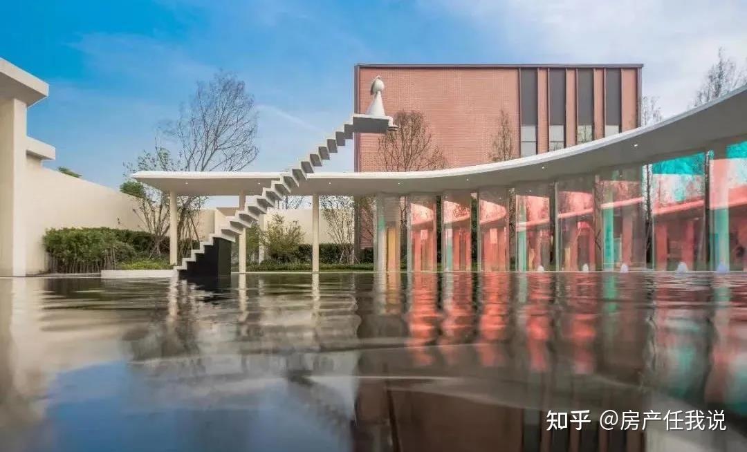 偏爱着你将无价的青春释放在青菱西岸的缤纷里