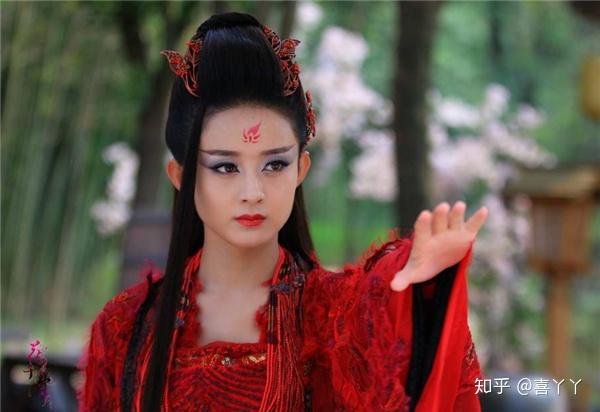 花千骨变成妖神