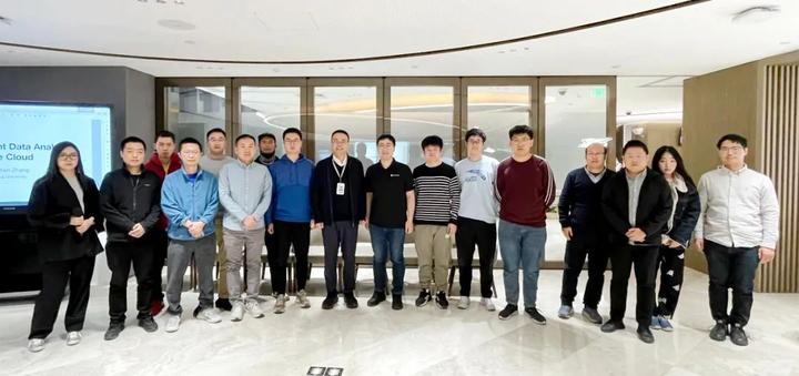 清华大学张焕晨:Cost-Intelligent Data Analvtics in the Cloud - 知乎