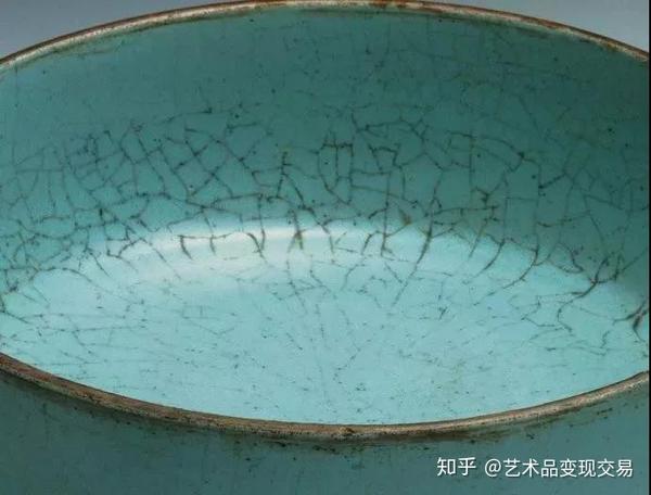 到底如何去分辨瓷器的自然开片还是人工开片 - 知乎