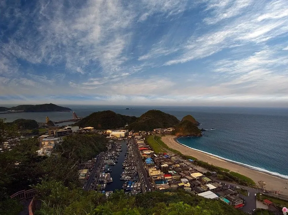 山脈崇山峻嶺,將臺灣本島切割成獨立的東西兩塊,使得臺灣本島東海岸