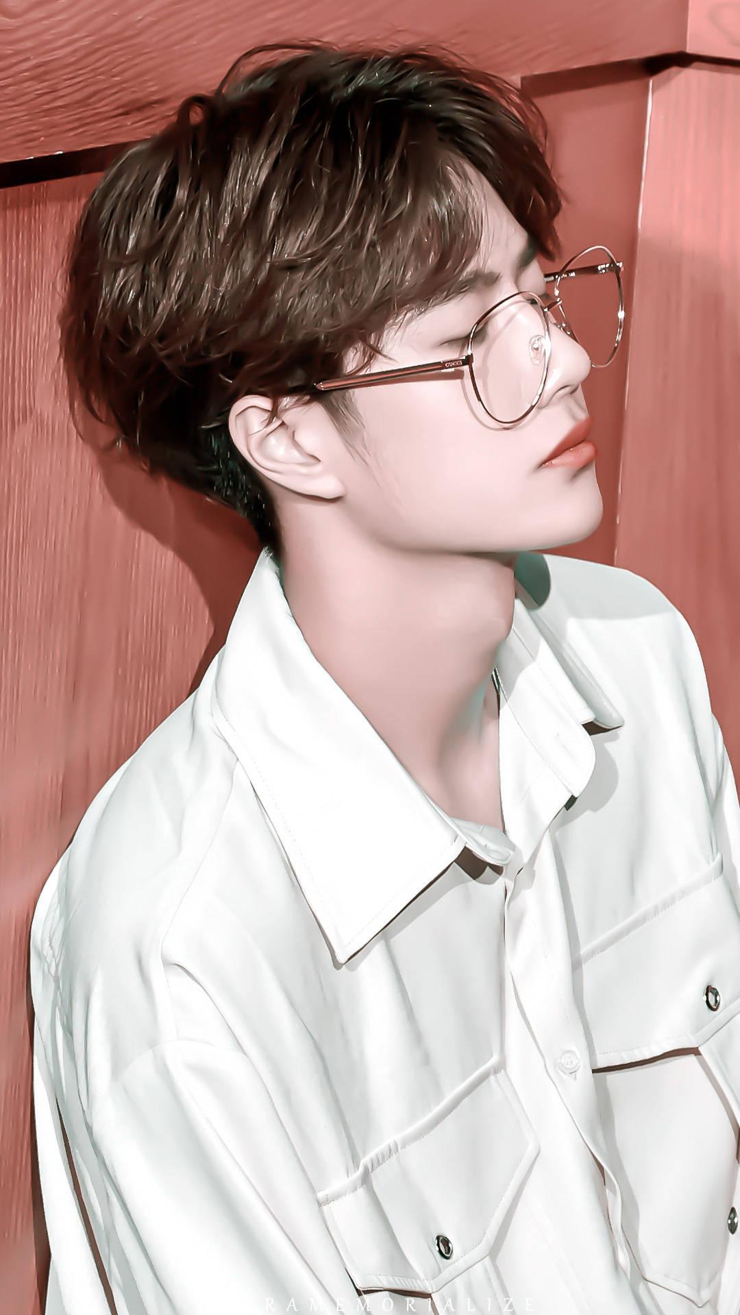 可不可以分享王一博的全屏壁纸? - 知乎