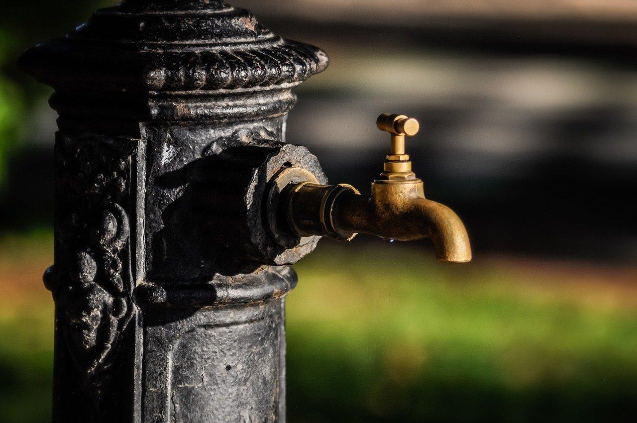 马桶垢清洁技巧