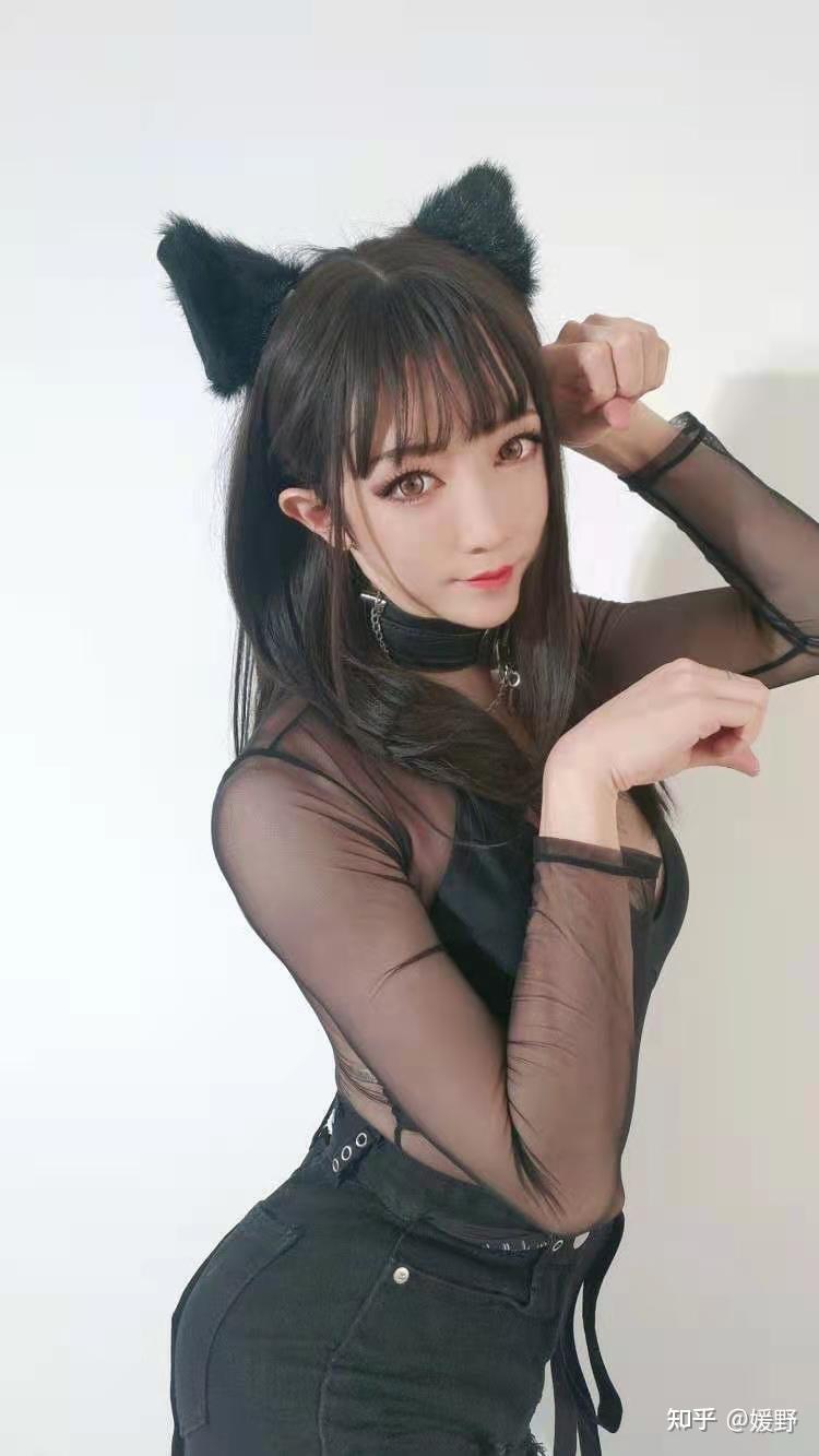 岁数大的伪娘照有吗? - 知乎