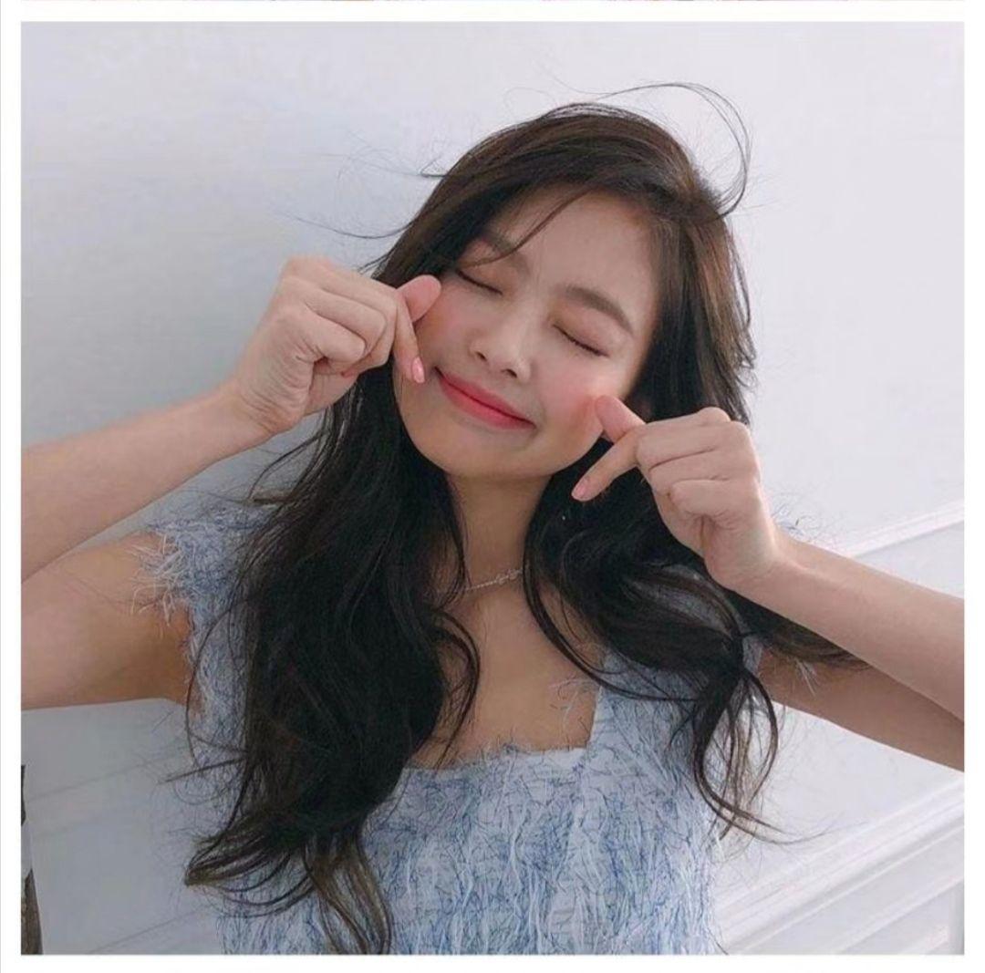 有没有blackpink成员金珍妮适合作头像的照片? - 知乎