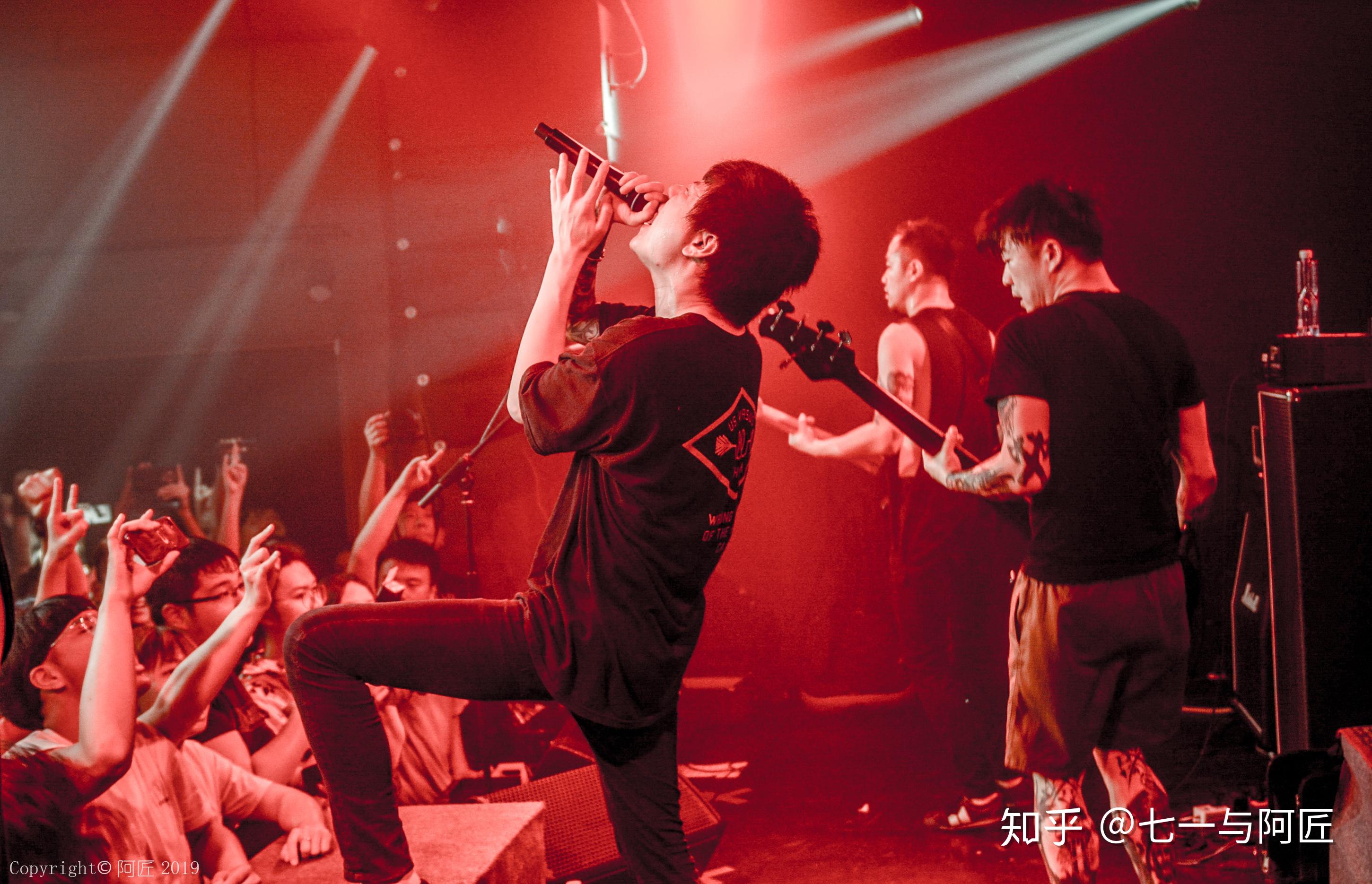 演唱会live演出的摄影有何拍摄技巧