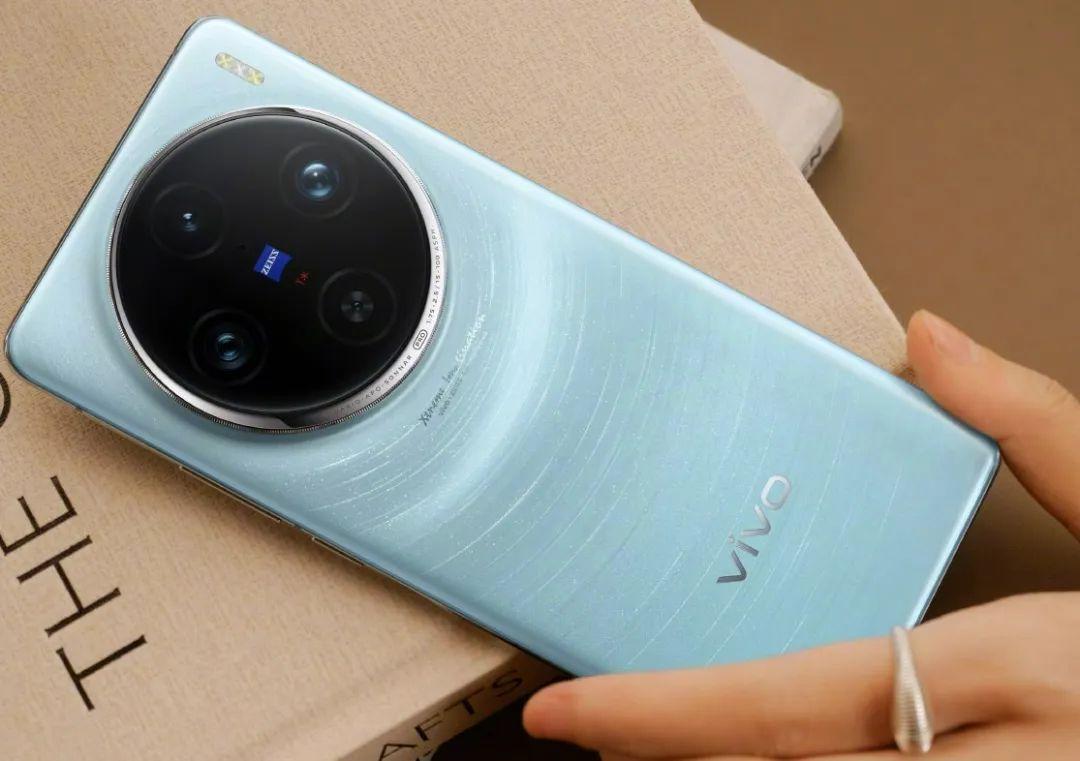 当今拍照最好的两款国产手机出门再也不用带相机了