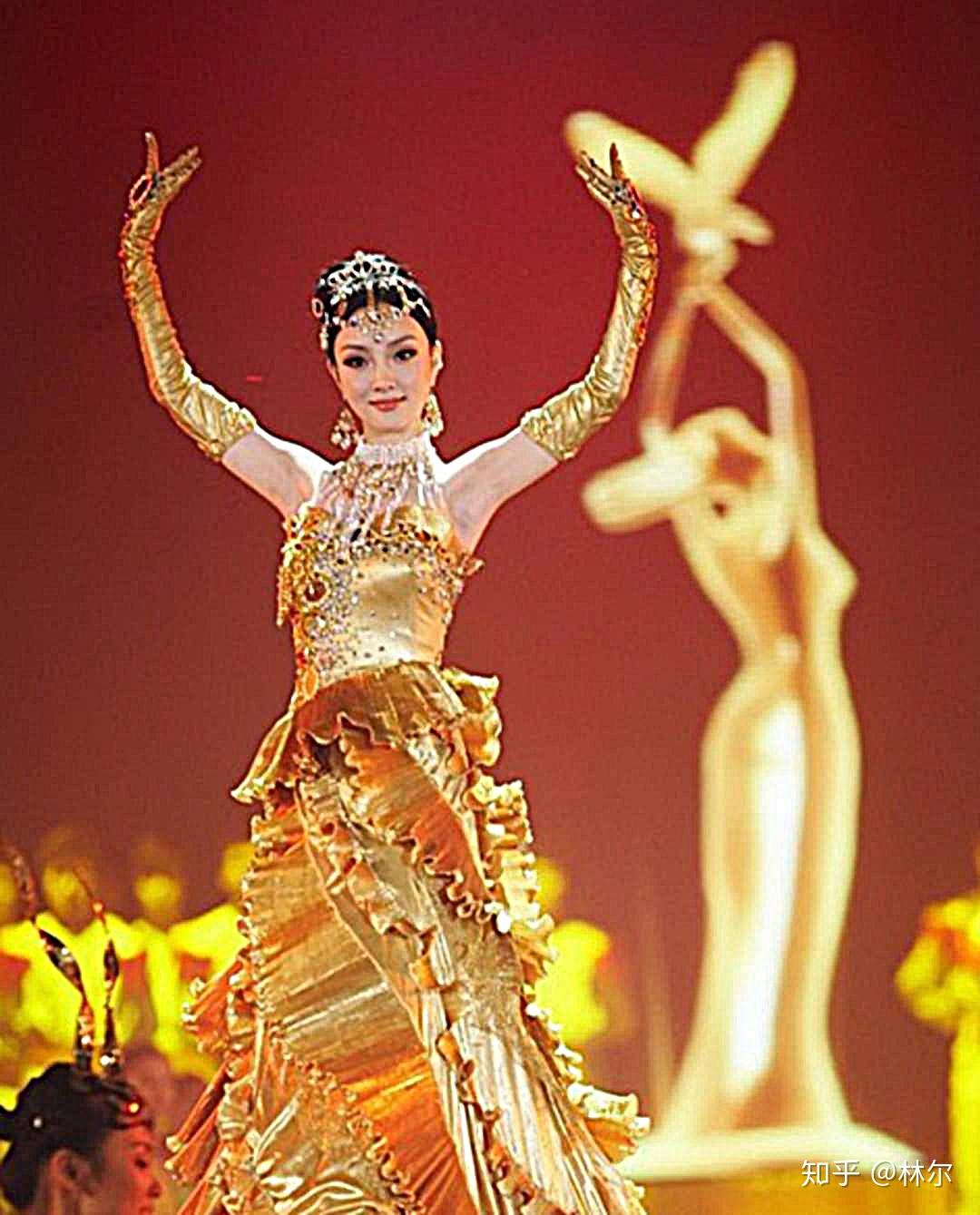 金鹰女神2020目前排名_宋茜金鹰女神2020(2)