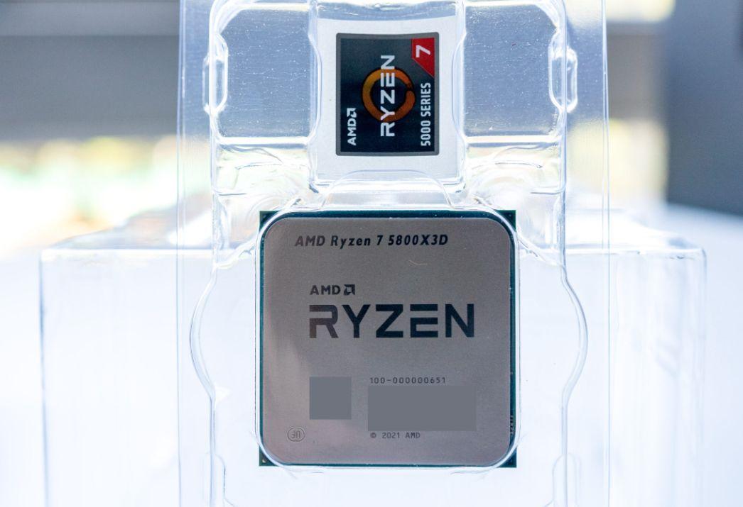 锐龙5000产品之外,还有去年8月上市的锐龙5 5600g和锐龙7 5700g两款锐