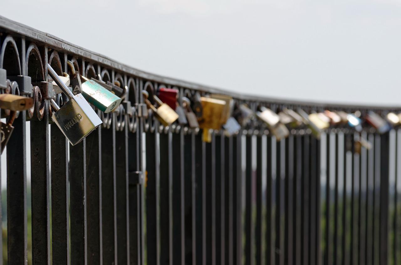 4. 听取转动声音