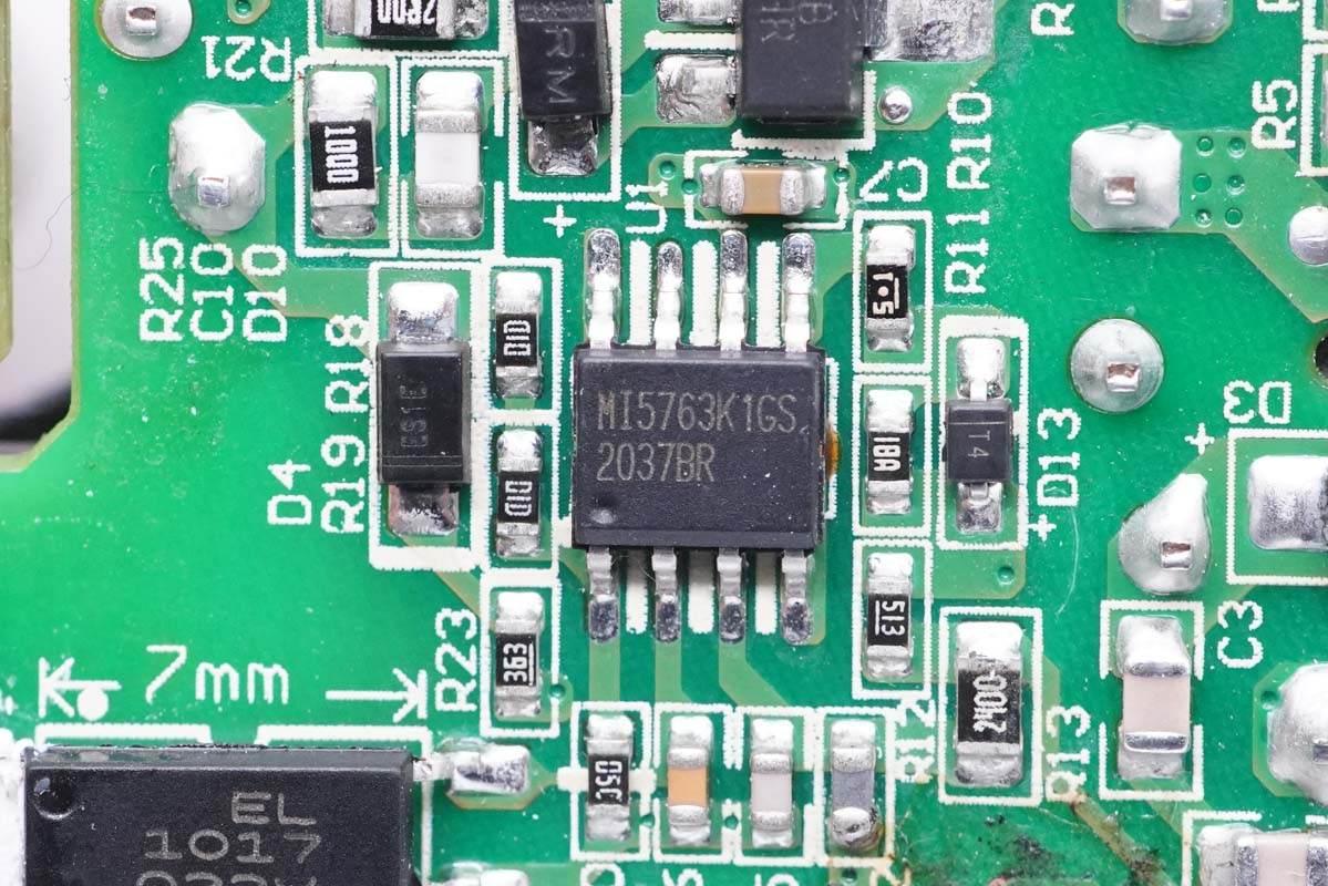 拆解报告:小米11 Pro/Ultra标配67W快充充电器  第35张 拆解报告:小米11 Pro/Ultra标配67W快充充电器  第35张