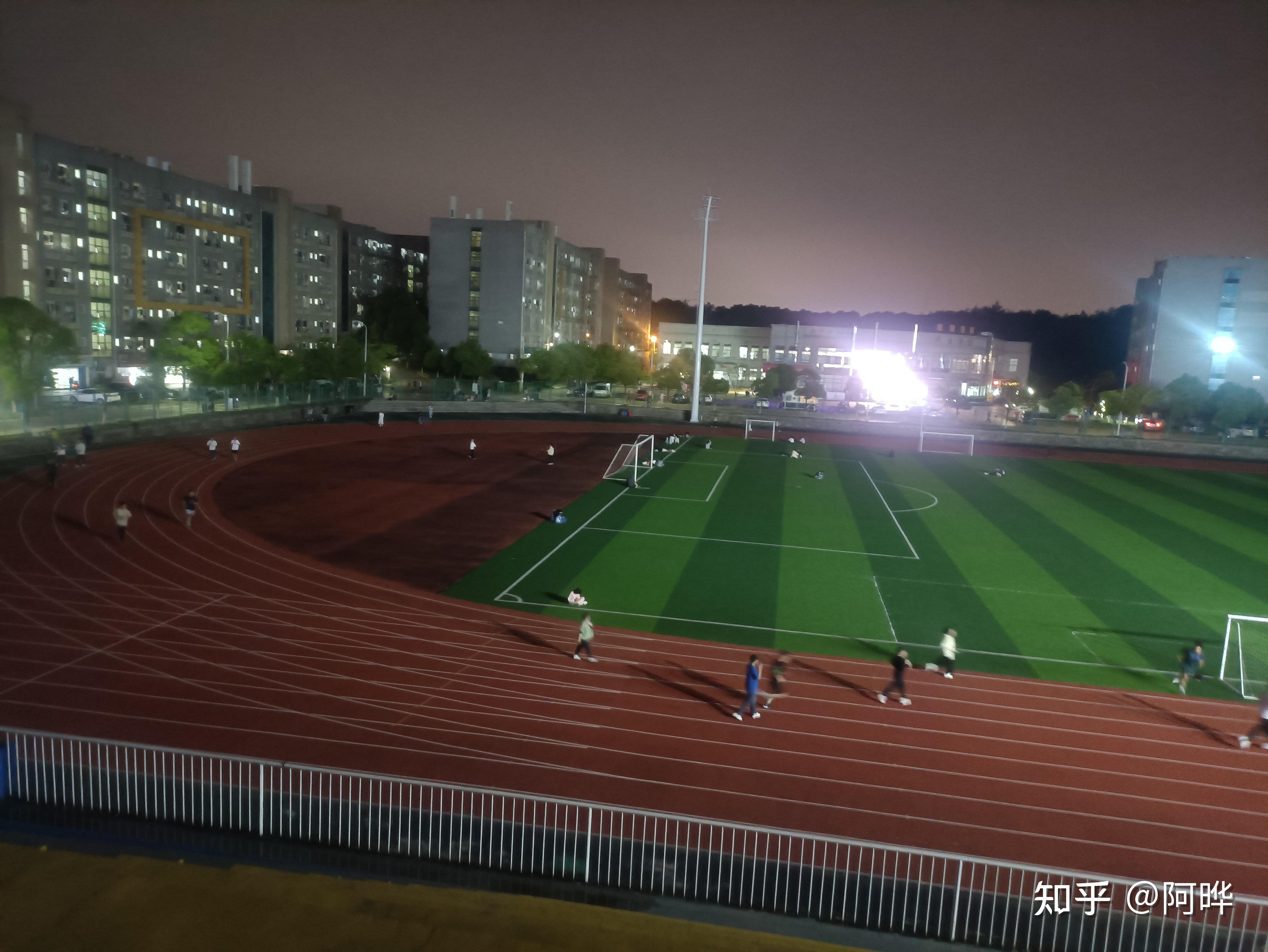欢迎大家报考豫章师范学院