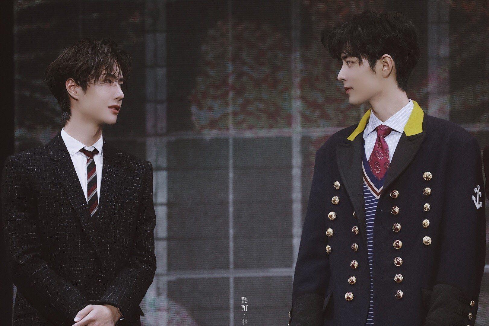 如何看待南京《陈情令》演唱会肖战和王一博的互动?