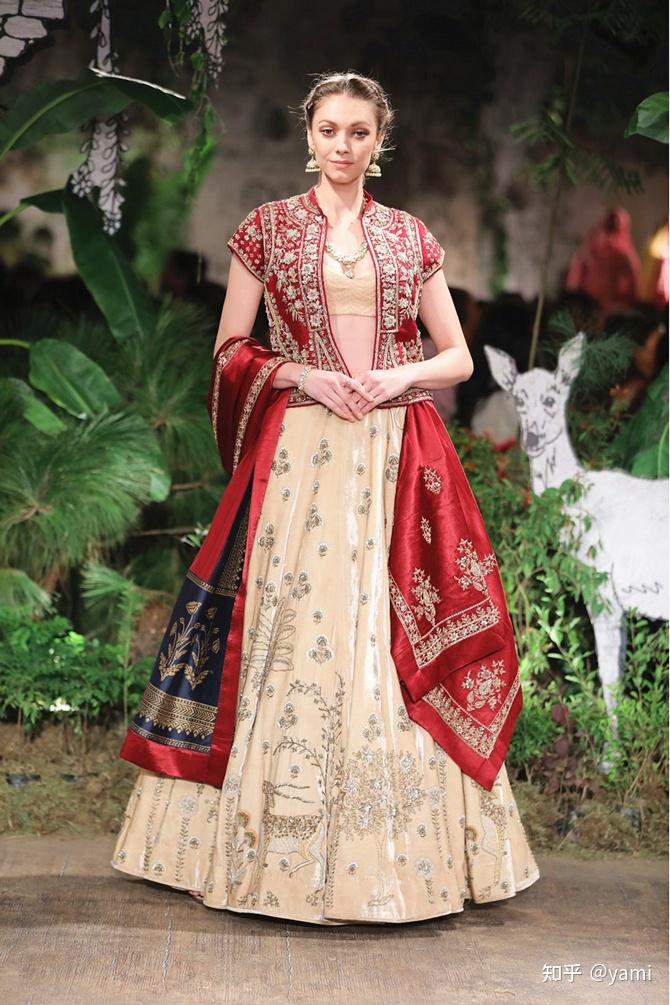 为什么印度的雅利安人肤色很黑,完全不像欧洲雅利安人那样金发碧眼?