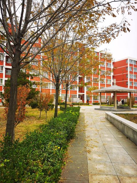 长治医学院 新校区图片