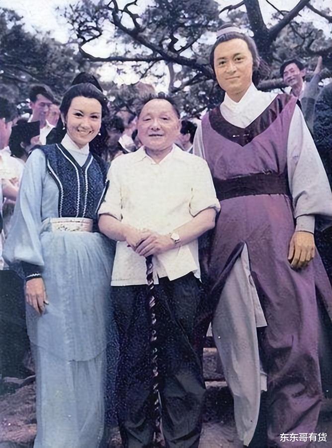 鲍方：扫地僧文革进大陆第一人，子女个个有出息，还与邓公合影 - 知乎