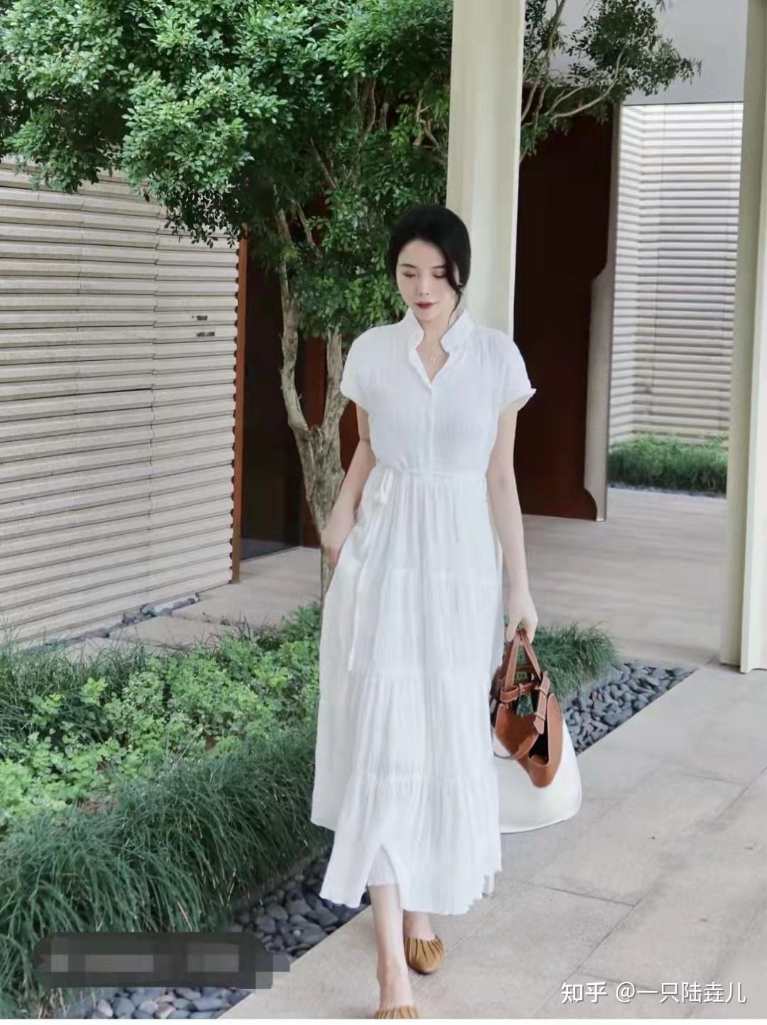 女生去相亲穿什么衣服合适呢