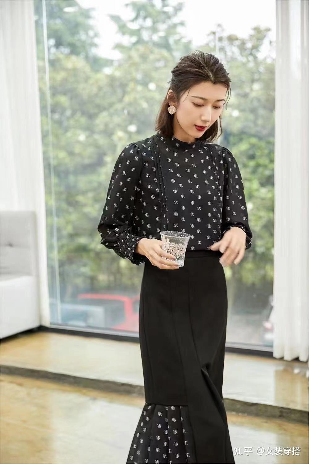 谷邦goobgs轻奢设计师品牌折扣女装库存法国品牌剪标秋装直播女装