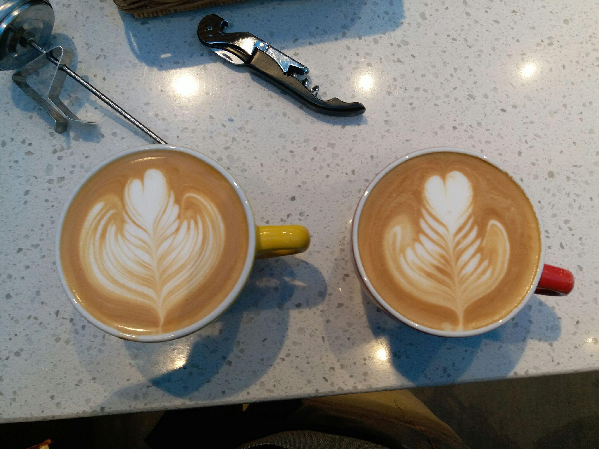 咖啡师第一次拉花的图是什么样子