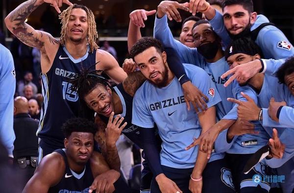 灰熊队主场迎战爵士队展开激烈对决