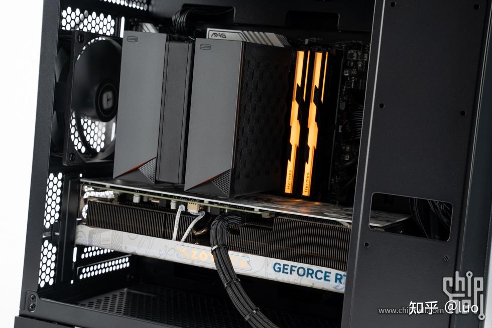 紧凑型MATX主机,闪鳞 G500 装机展示 - 知乎