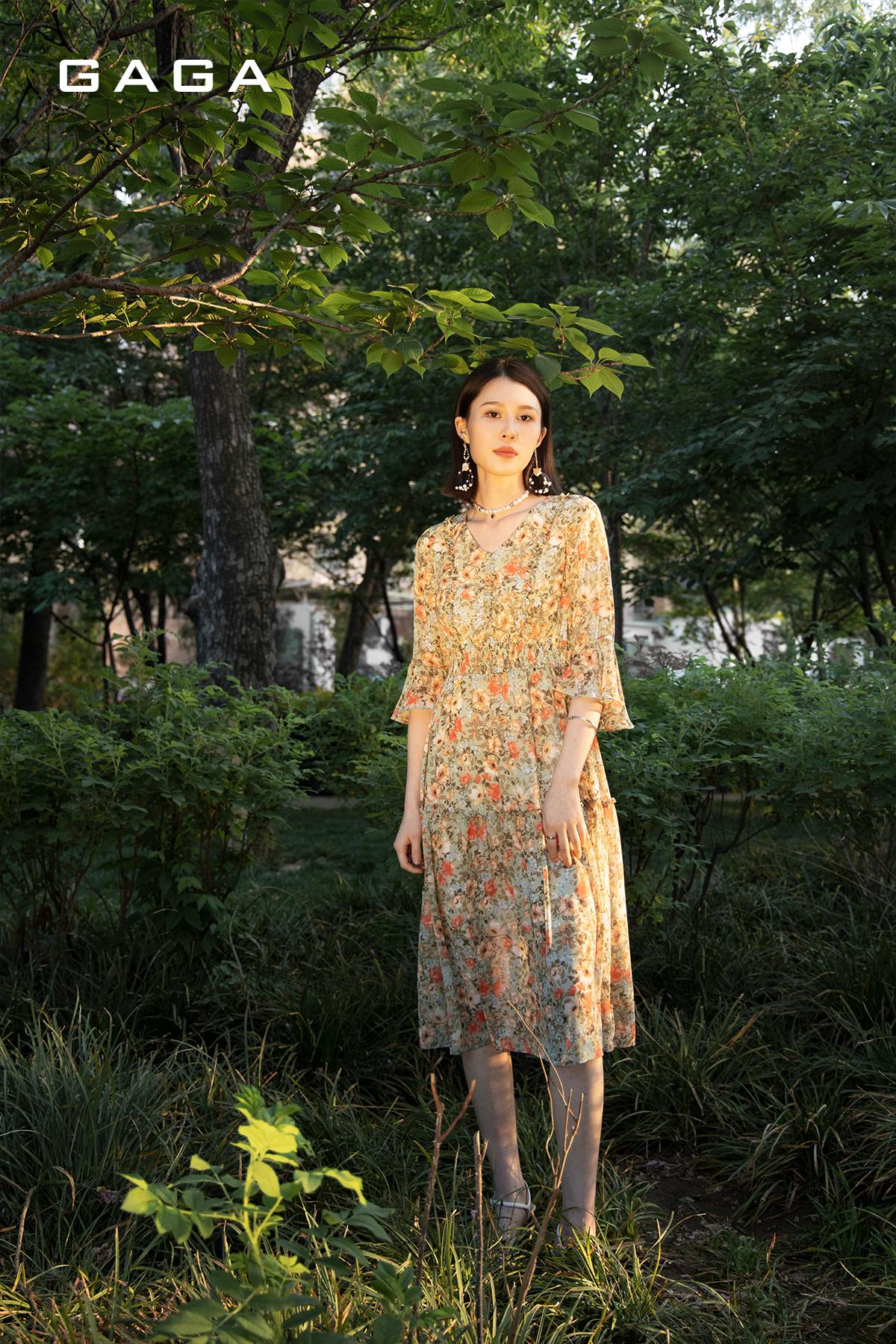 gaga女装盛夏无法拒绝的碎花元素