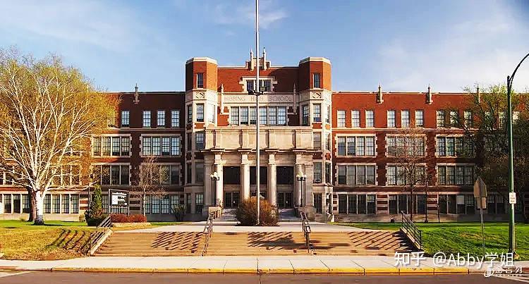 9萨福克大学:suffolk university