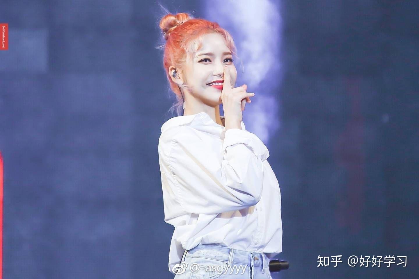 如何评价mamamoo的队长solar金容仙?