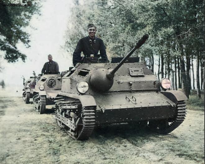 以卵击石的波兰土豆坦克,二战tks坦克
