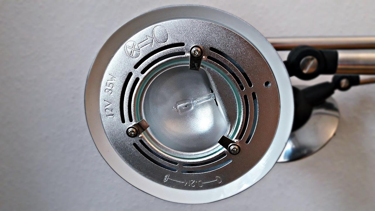 3. 防灾照明系统