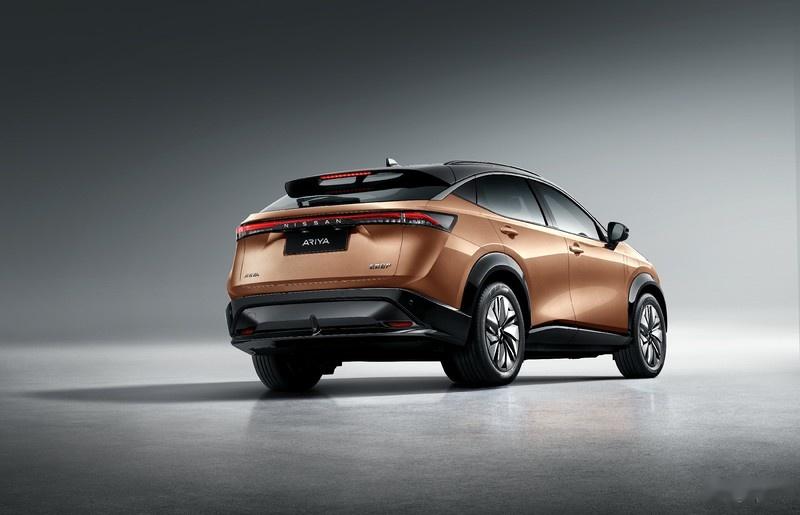 日产全新纯电轿跑suvariya正式开启盲订