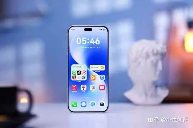 华为目前“值得捡漏”的一款手机,6500mAh+100W+北斗卫星消息,现已跌至新低价