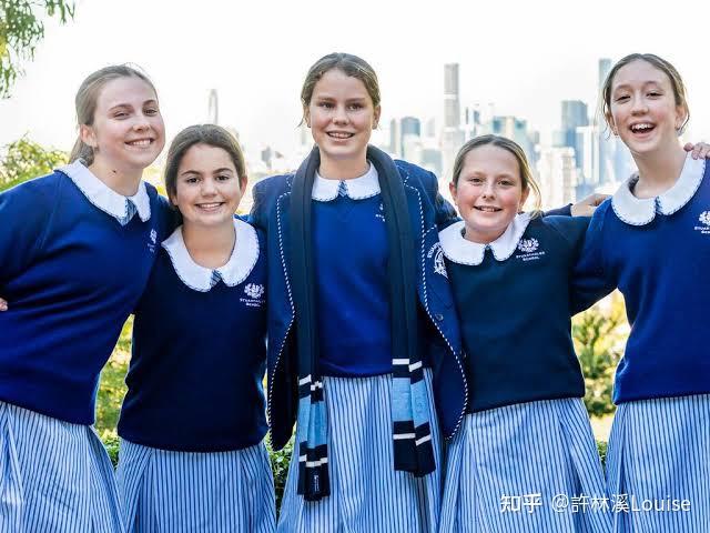 澳大利亚有哪些好看的校服