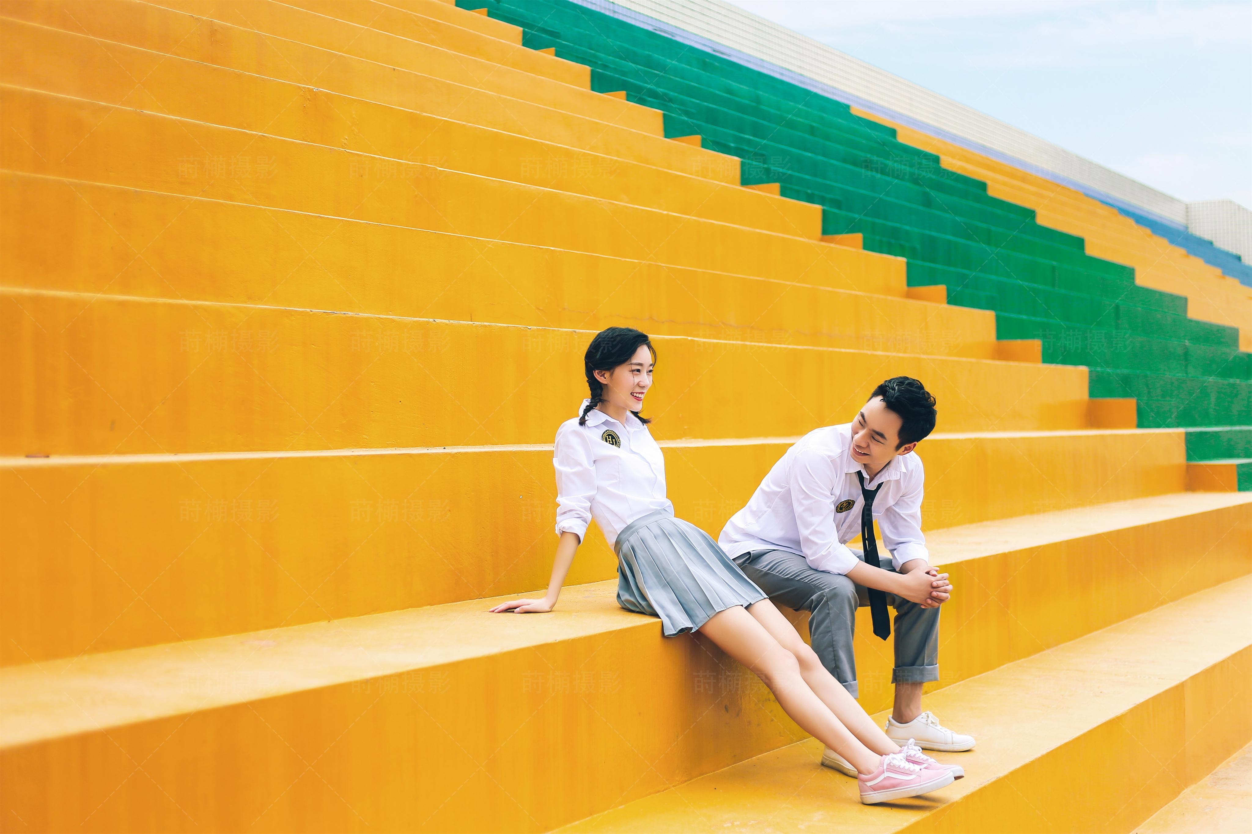 莳橗摄影一组校园婚纱照纪念我们的青春成都婚纱照成都婚纱摄影