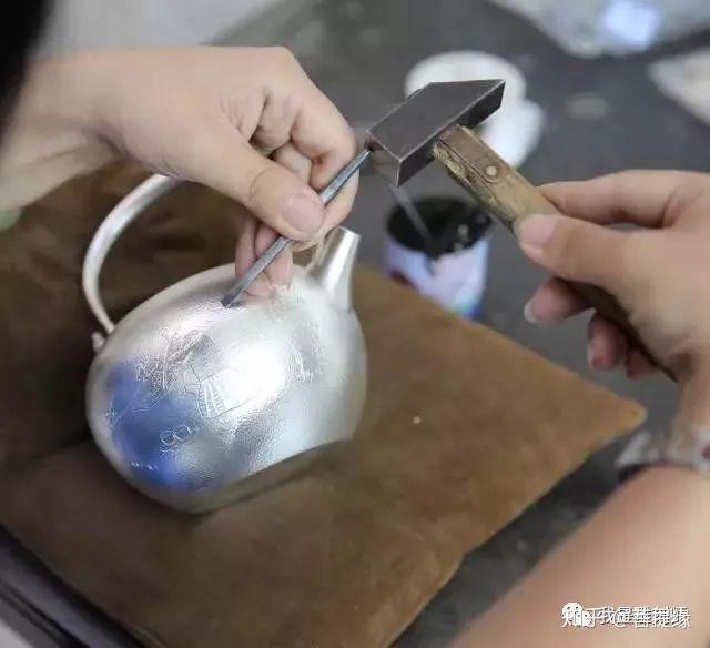我是雕刻师,传世工艺丨最传统的金属雕刻艺信:錾刻 - 知乎