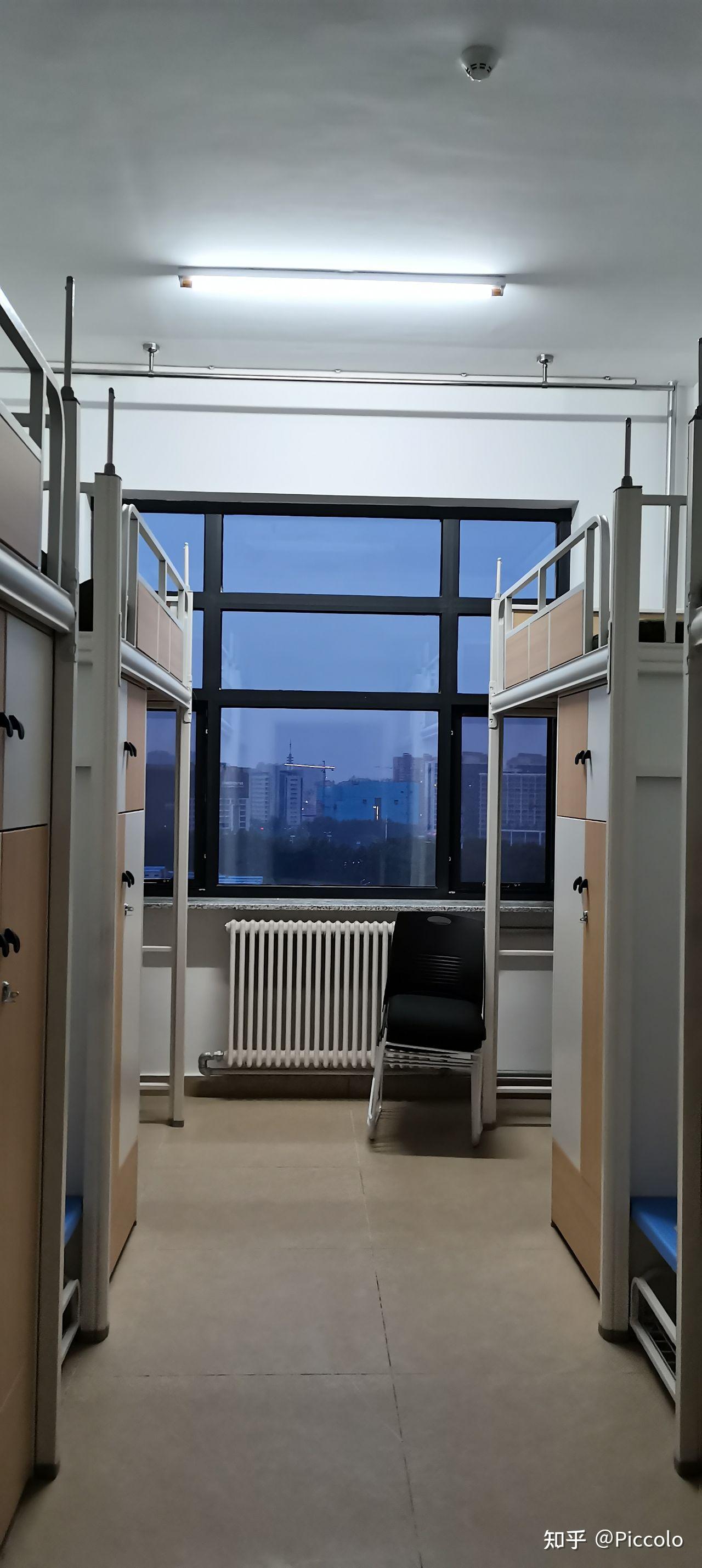 如何看待吉林大学新寝室楼(北三北四)分给研究生住? - 知乎