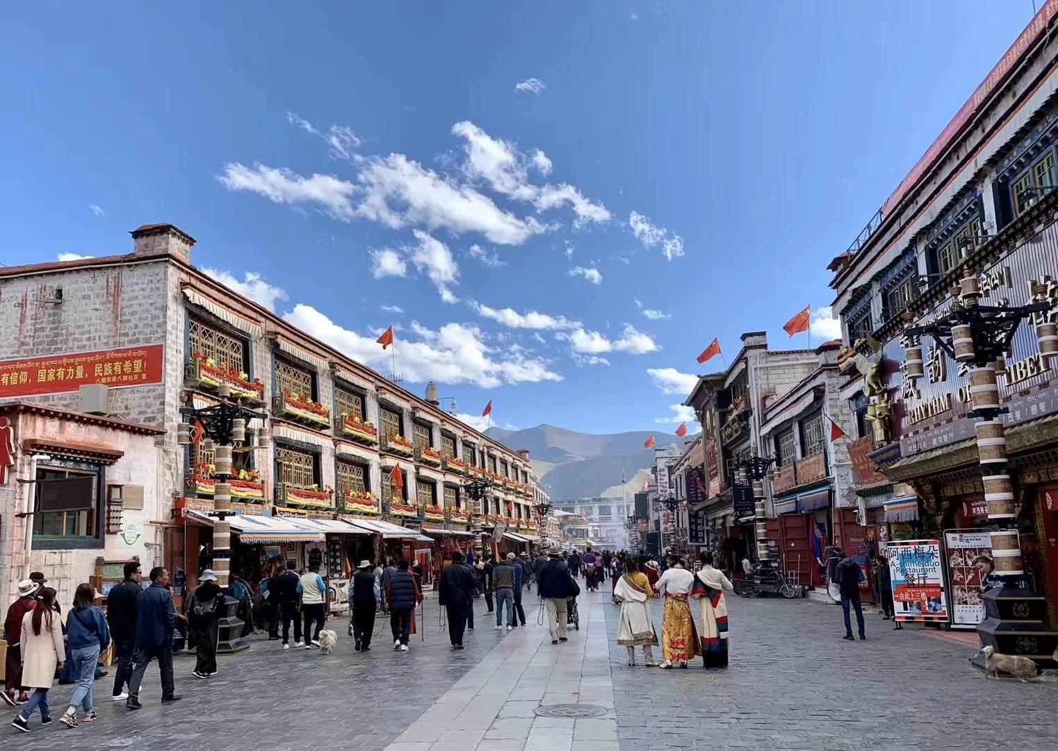 西藏旅游要多少钱？可以看看这篇西藏旅游费用攻略！