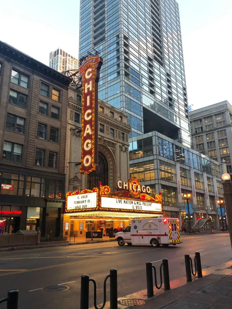 kevinzhou线上线下求学路伊利诺伊理工优秀学员