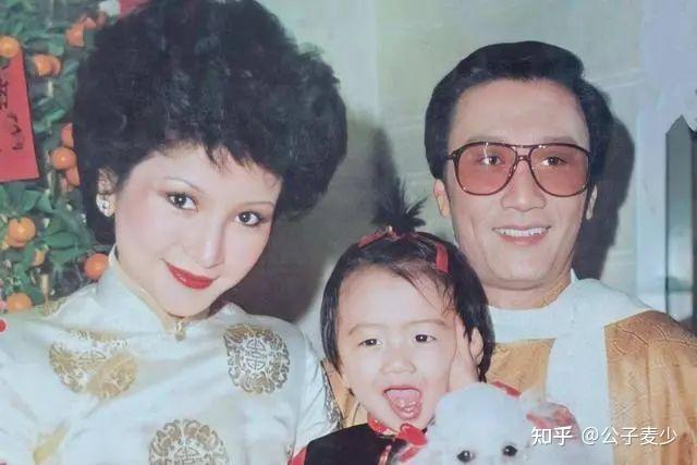 初代琼瑶女郎甄珍:最爱的是谢贤,跟他离婚46年,依然念念不忘 - 知乎
