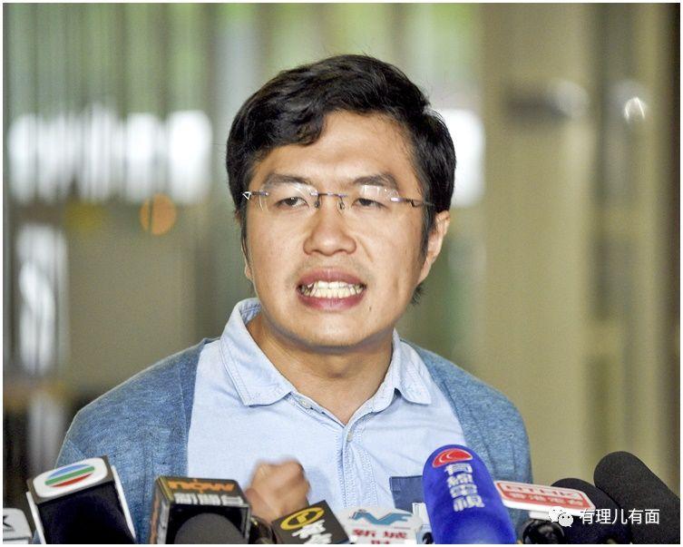 更多香港立法会议员被捕.