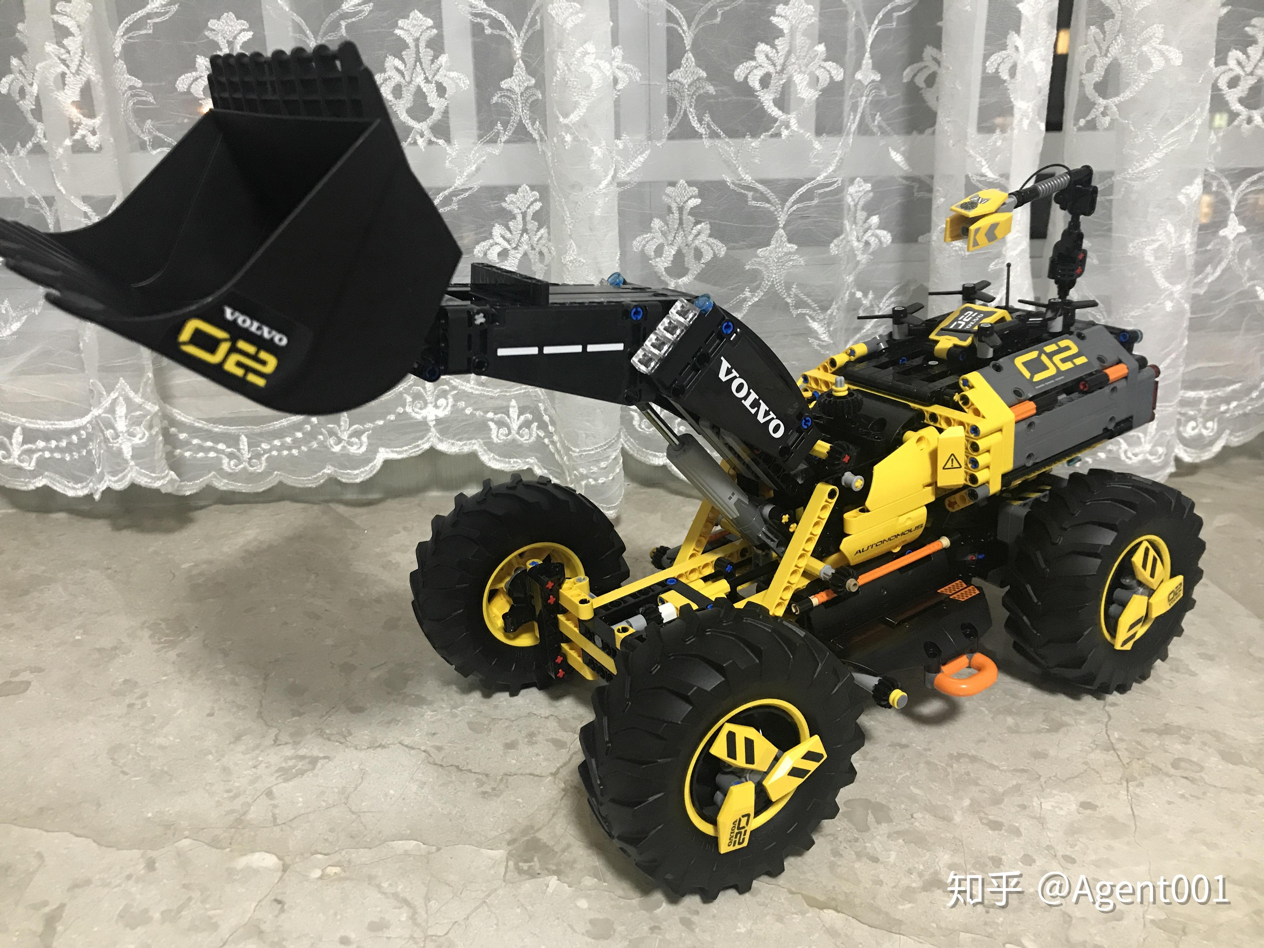 乐高42081沃尔沃概念装载机