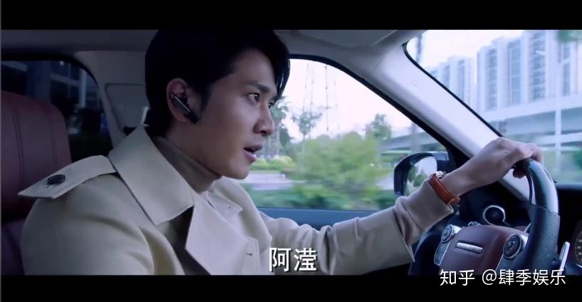 随着柯滢对封氏集团财务的调查,似乎也是发现了很多秘密,这件事情被封