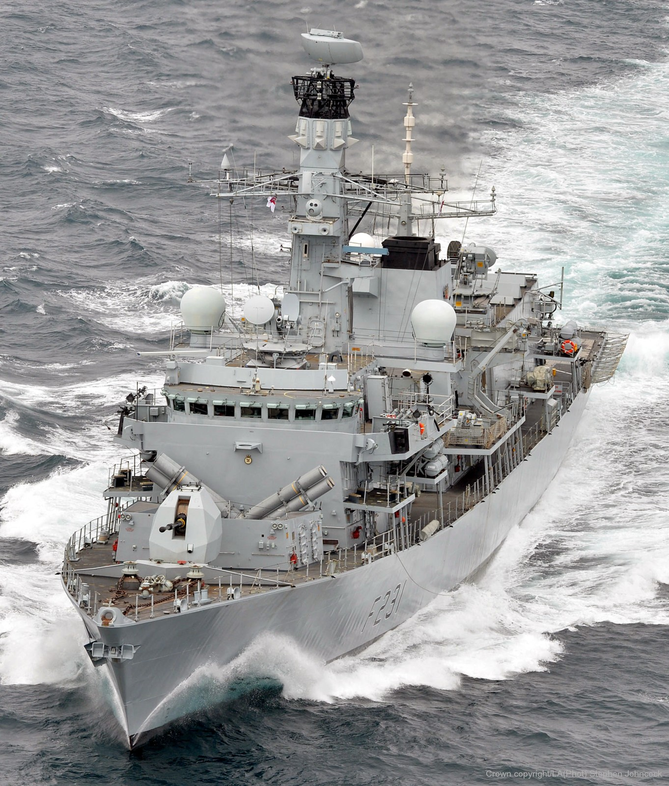 如何评价日本新型隐身护卫舰"熊野号"下水?